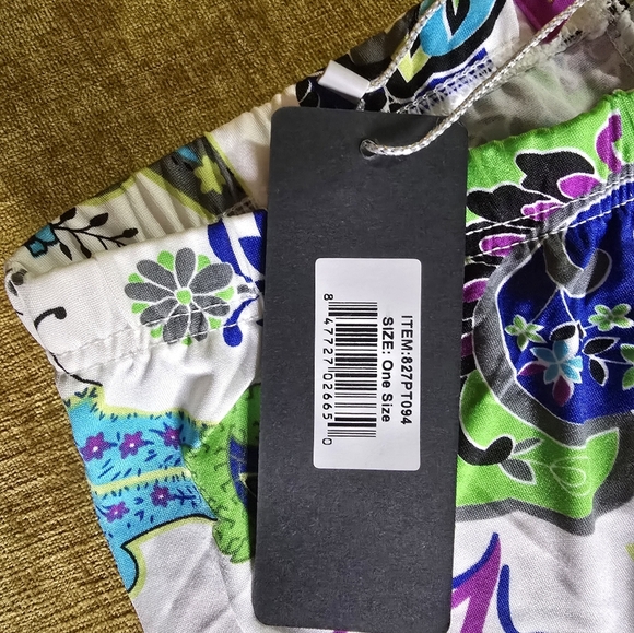 Yelete Multicolor Paisley Leggings - Picture 3 of 4